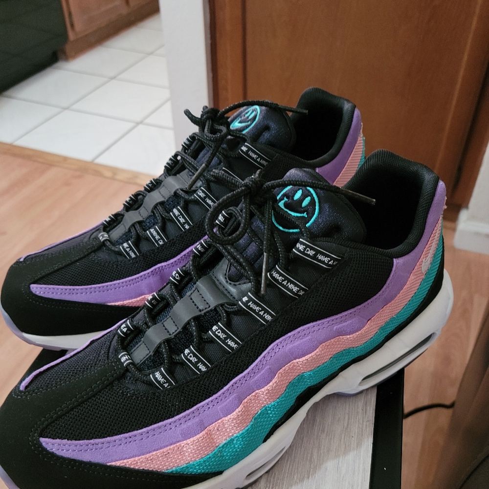 Nike Air Max 95 "Have a Nike Day"